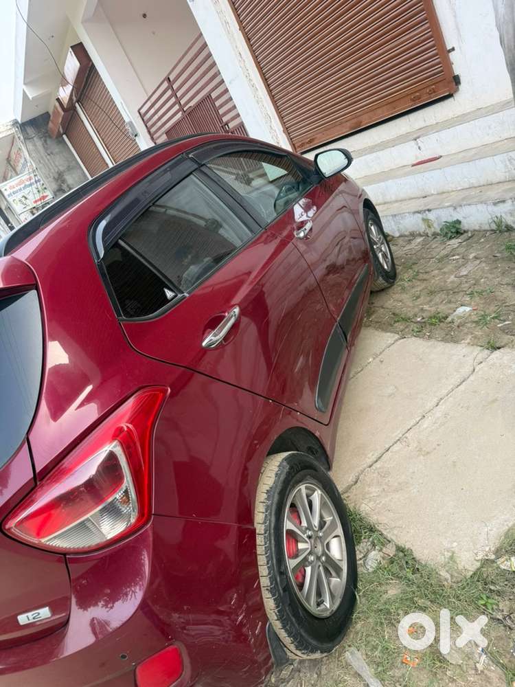 Hyundai Grand I10 2017 Year Car