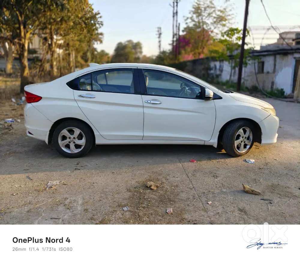 Price Not Negotiable Honda City Automatic Top Model With Sunroof