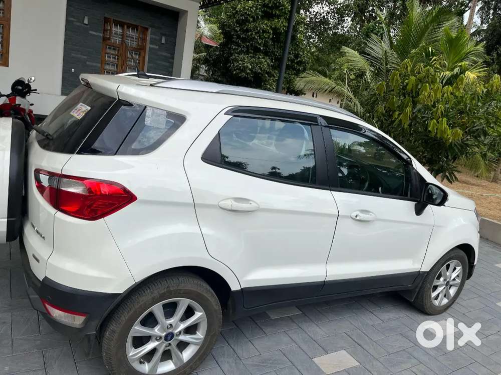 Ford Ecosport 2021 Diesel Well Maintained, Showroom Service,