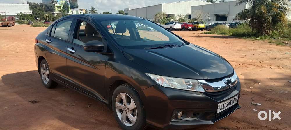 Honda City V Mt, 2015, Petrol