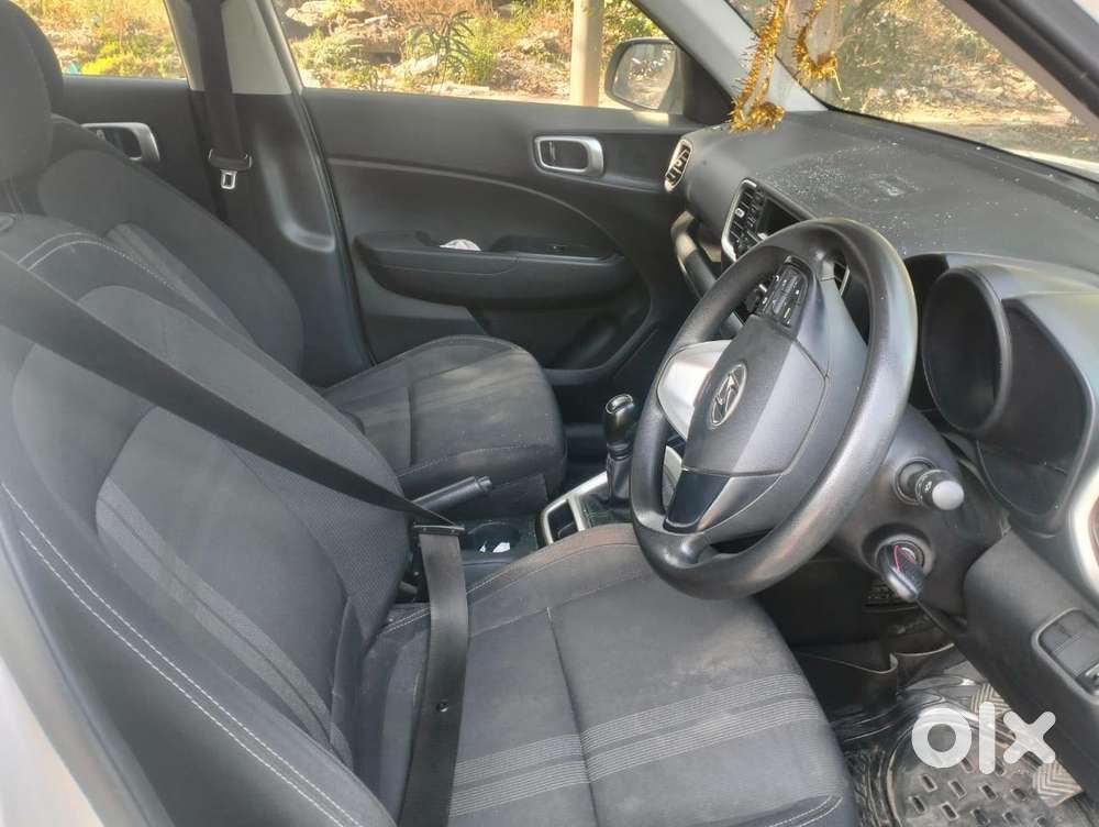 Hyundai Venue S, 2020, Petrol