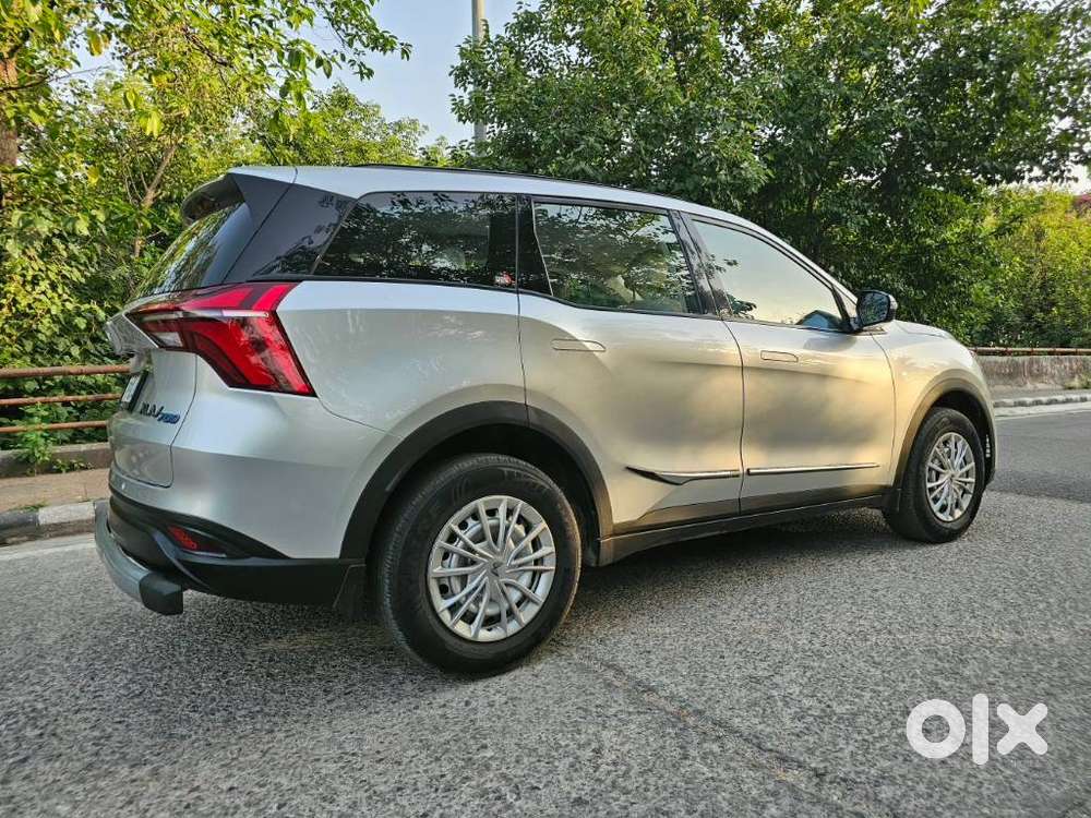 Mahindra Xuv700 2.2 Mx Diesel Mt 5 Str, 2022, Diesel