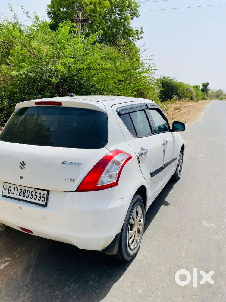 Maruti Suzuki Swift 2015 Diesel 95000 Km Driven