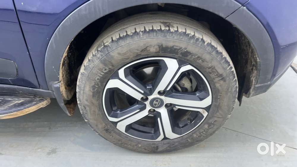 Tata Nexon Xz Plus (hs), 2022, Petrol