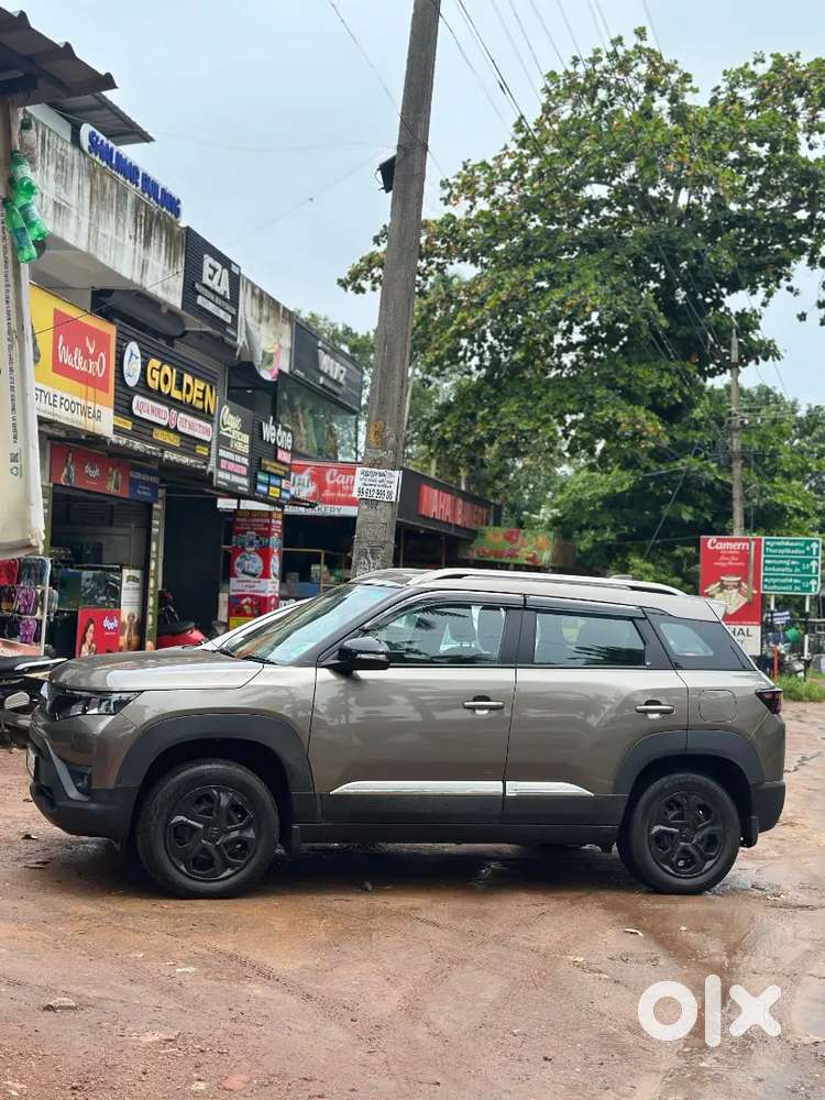 Maruti Suzuki Brezza 2024 Petrol Well Maintained