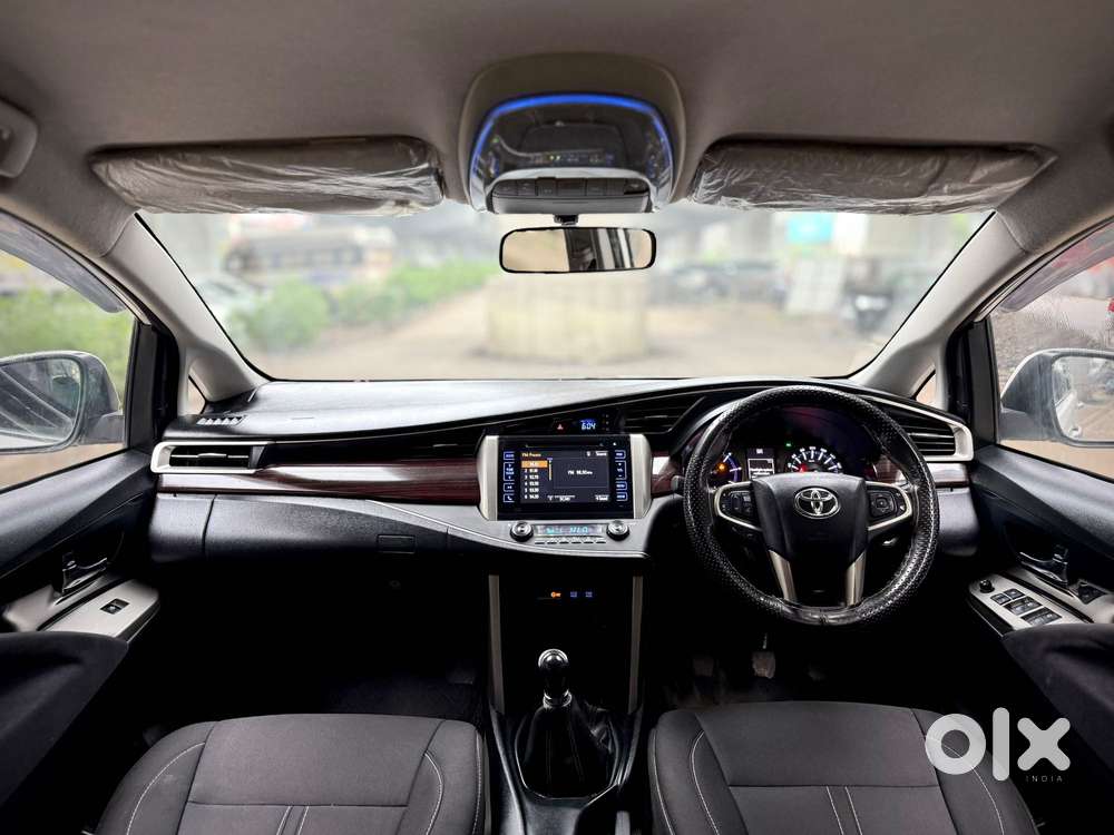 Toyota Innova Crysta 2.4 Vx Mt 8s, 2017, Diesel