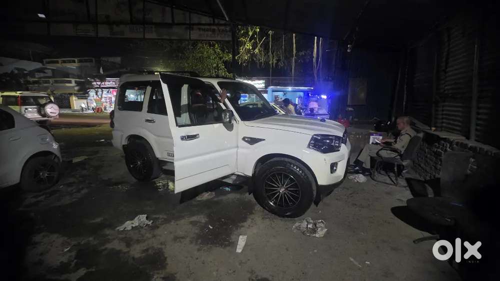 Mahindra Scorpio Classic 2018 Diesel 100000 Km Driven