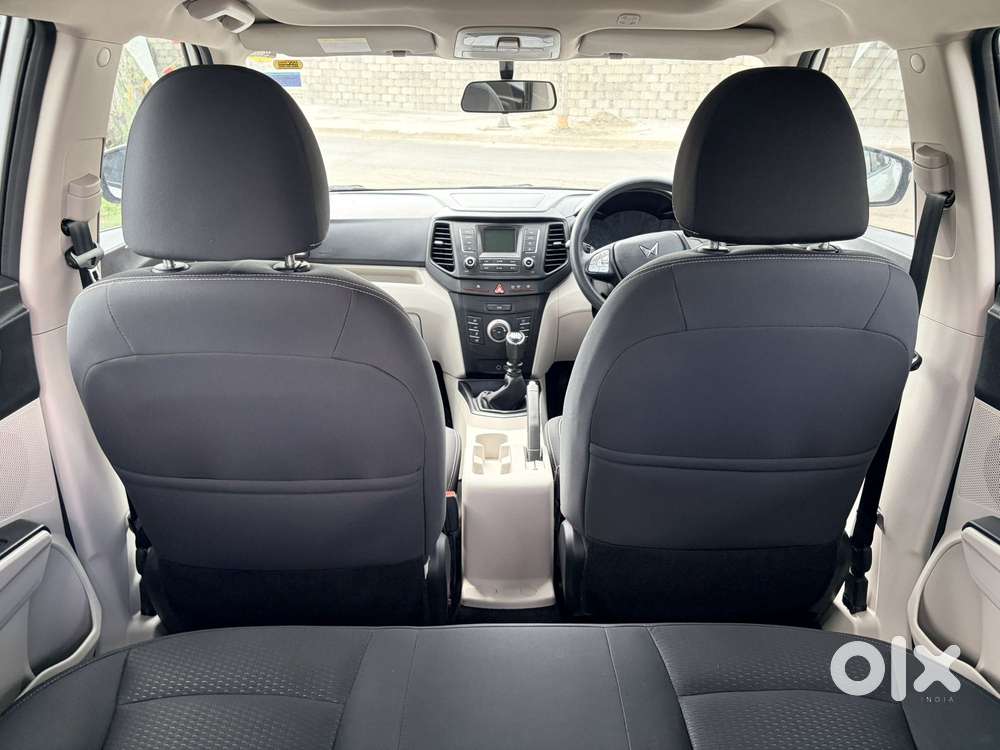 Mahindra Xuv300 W6, 2024, Petrol