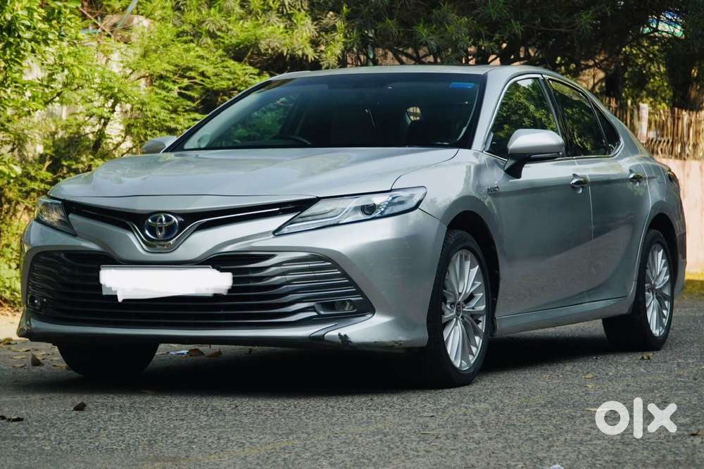 Toyota Camry Hybrid, 2021, Petrol