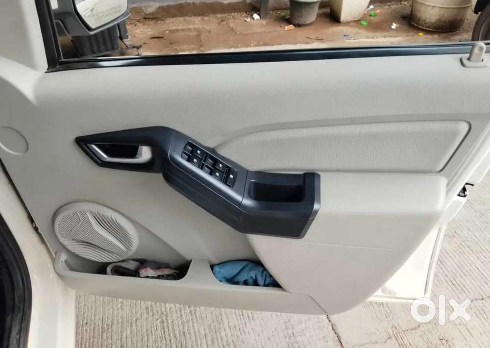 Mahindra E Verito 2020 Automatic