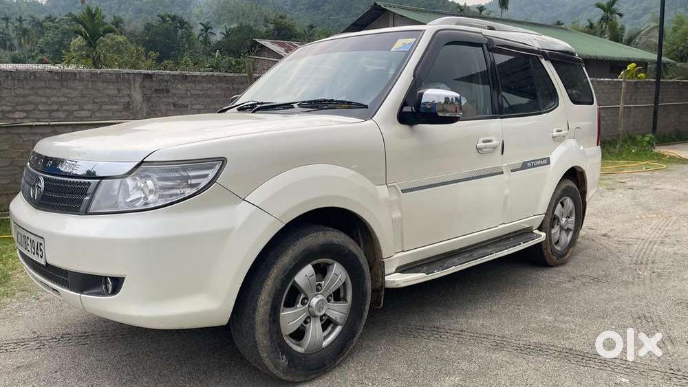 Tata Safari Storme Diesel 2013 4x2