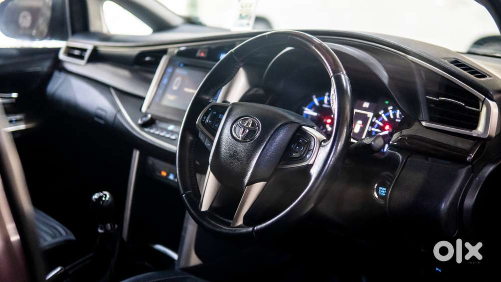 Toyota Innova Crysta 2.4 Vx Mt, 2018, Diesel