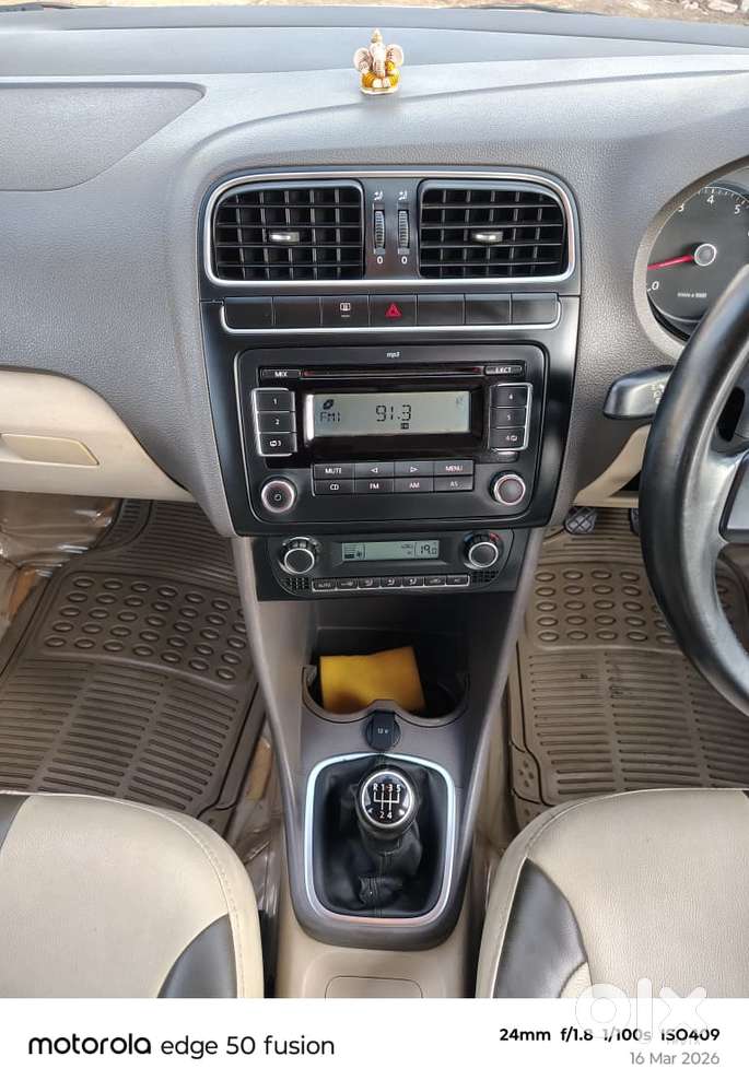 Volkswagen Vento 2010-2013 Petrol Highline, 2011, Petrol