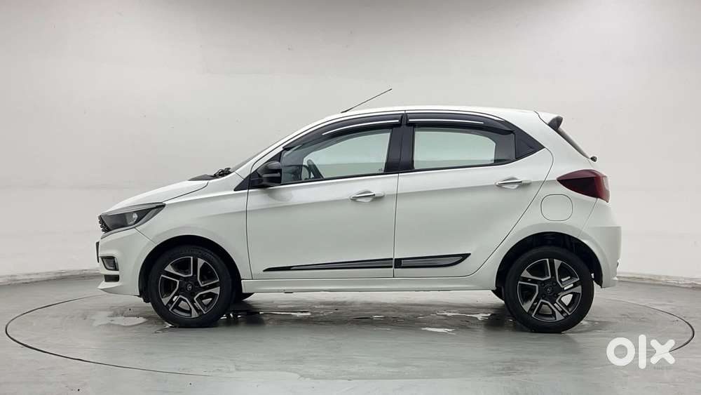 Tata Tiago Xza Plus, 2023, Petrol
