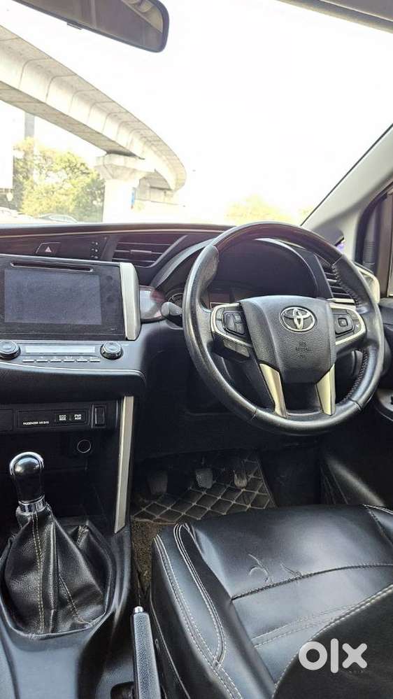 Toyota Innova Crysta 2.4 V, 2017, Diesel