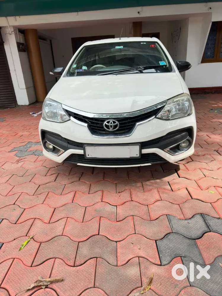 Toyota Etios Liva 2014 Diesel 244000 Km Driven