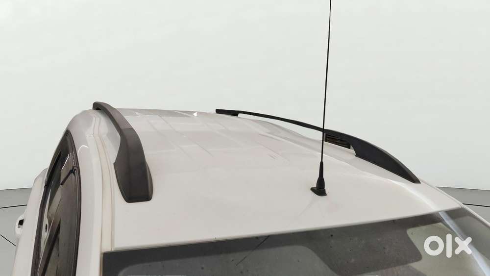 Renault Triber Rxz, 2021, Petrol