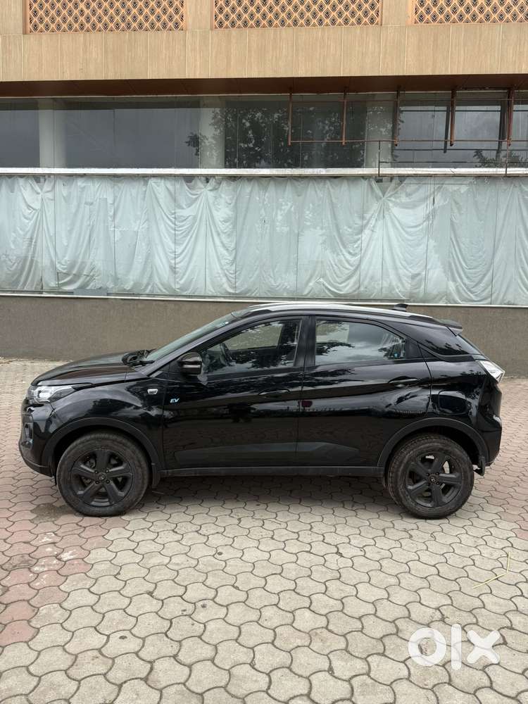 Tata Nexon Ev Xz Plus Dark Edition, 2022, Electric