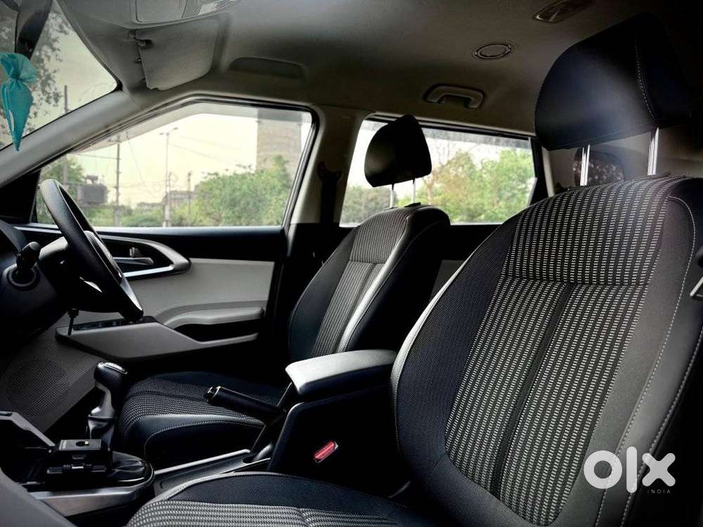 Kia Carens 1.5 Prestige 7 Str, 2024, Petrol