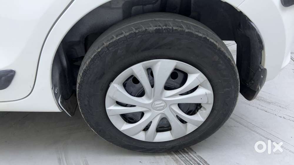 Maruti Suzuki Swift Vvt Vxi, 2022, Petrol