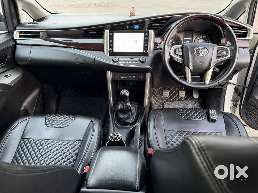 Toyota Innova Crysta 2.4 V, 2022, Diesel