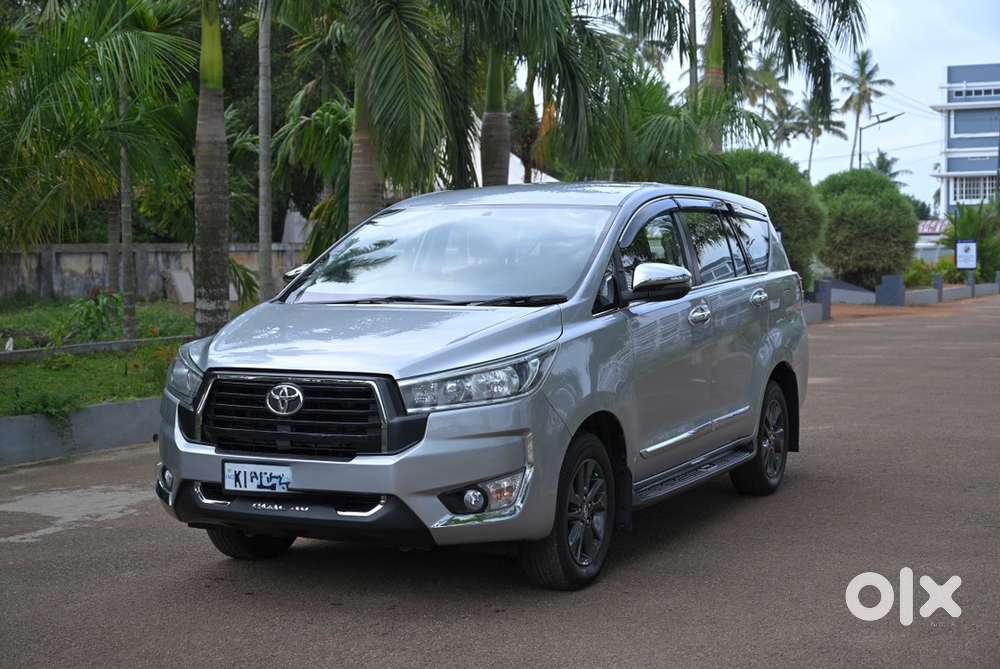 Toyota Innova Crysta 2018 Diesel Well Maintained