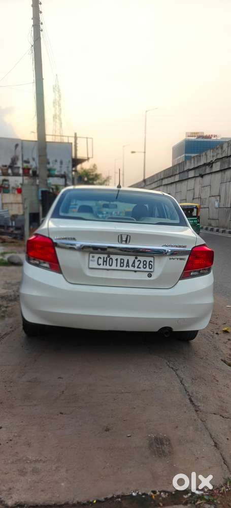 Maruti Suzuki Swift Dzire, 2014