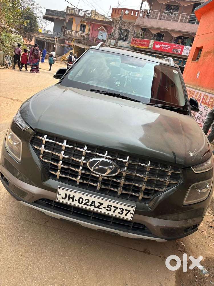 Hyundai Venue 2019 Diesel Well Maintained