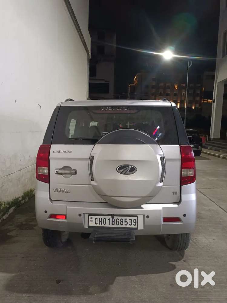Mahindra Tuv 300 2016