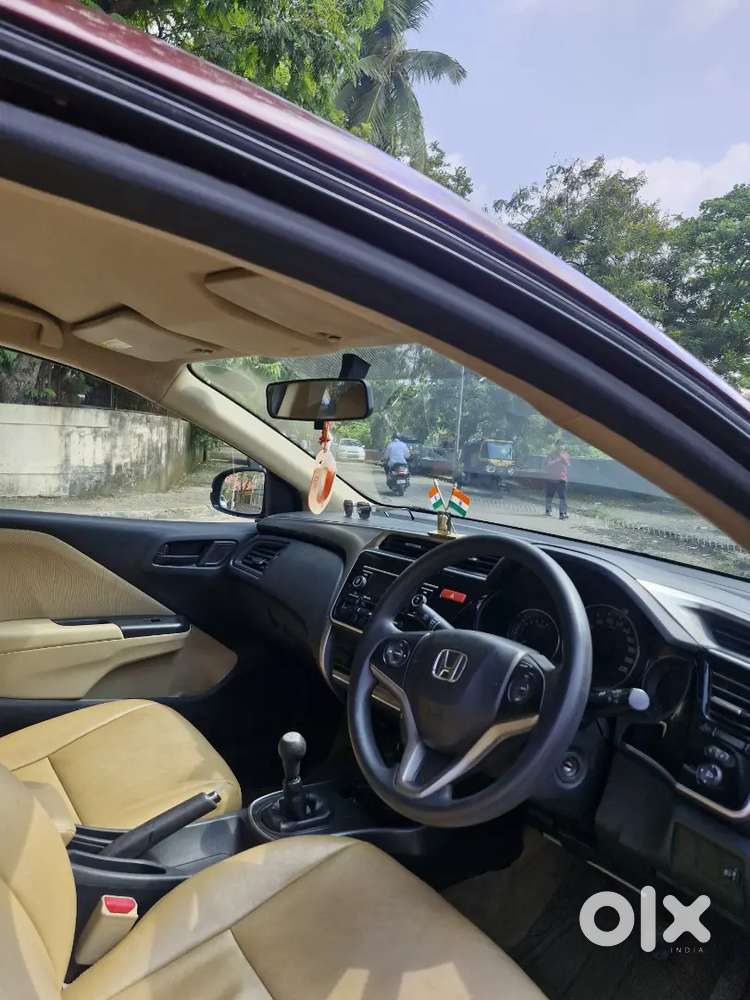 Honda City Petrol | 42k Km Driven | Fully Maintained