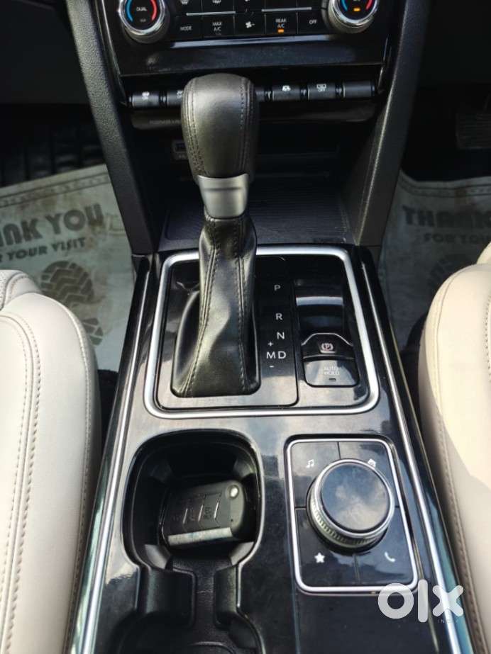 Mahindra Xuv700 2.0 Ax 7 Petrol At Luxury Pack Str, 2022, Petrol