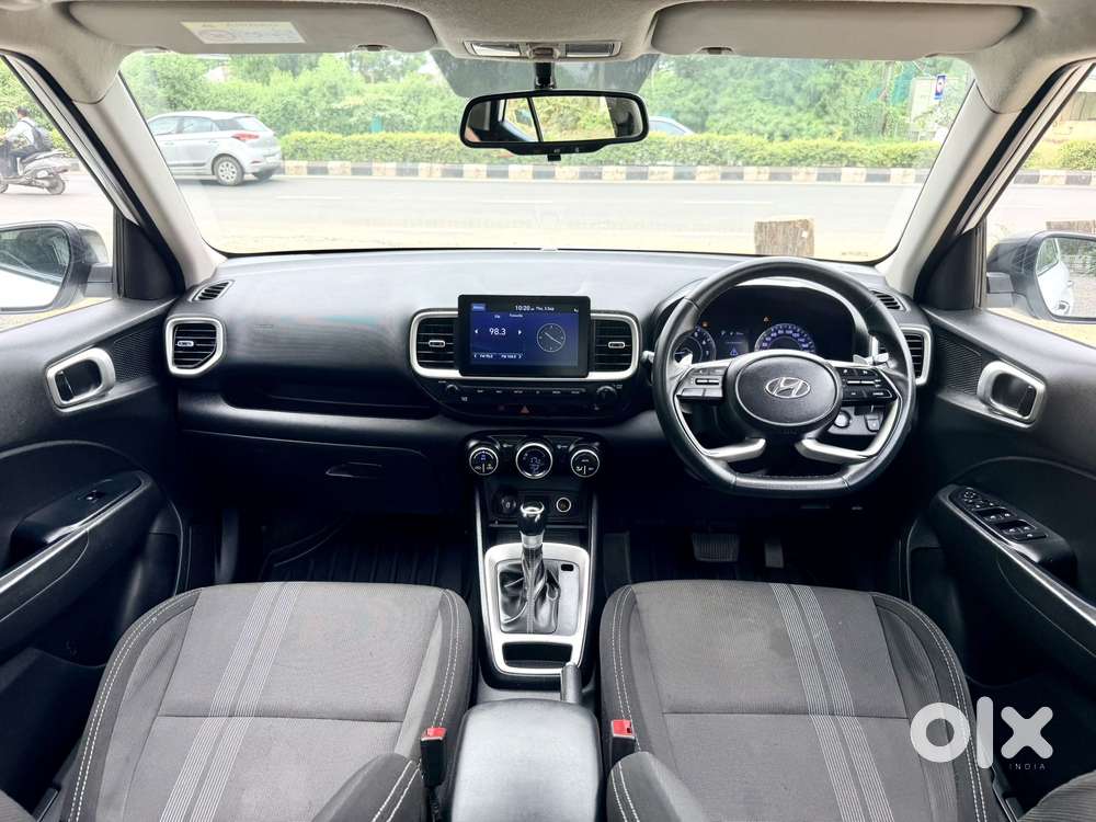 Hyundai Venue 1.0 Sx Plus Turbo Dct Dual Tone, 2021, Petrol
