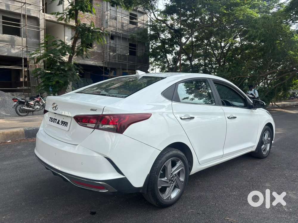 Hyundai Verna 1.5 Sx Diesel At, 2022, Diesel