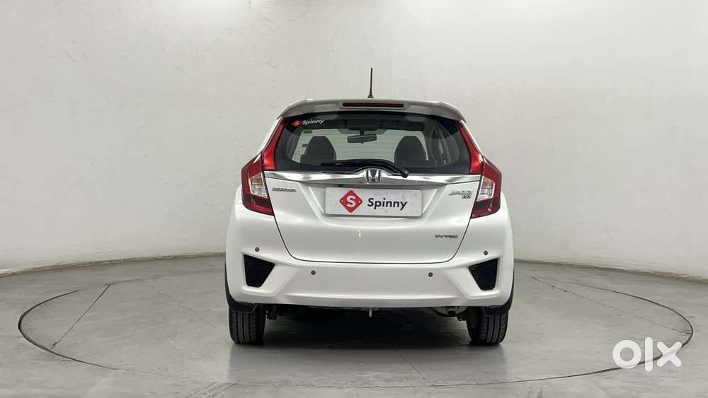 Honda Jazz [2020-2023] 1.2 Vx I-vtec Mt, 2016, Petrol