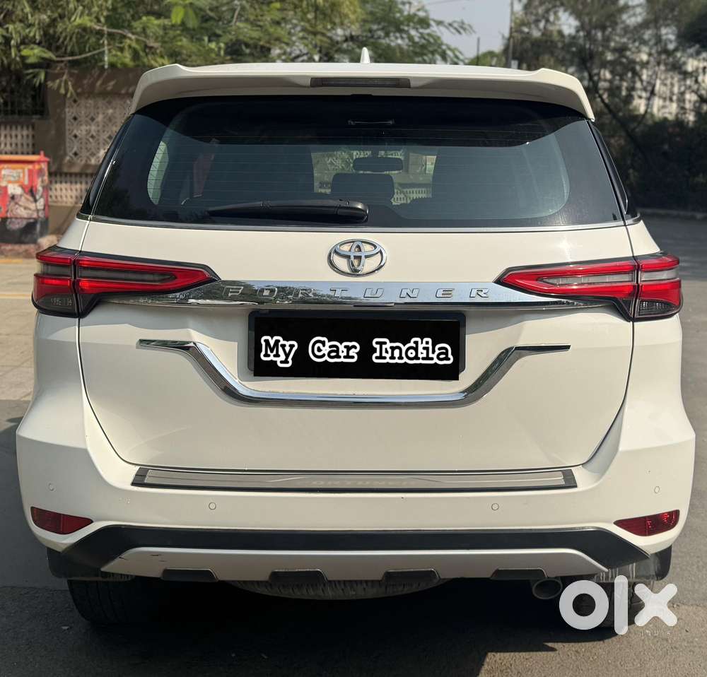 Toyota Fortuner [2021-ongoing] 2.8 2wd Diesel At, 2023, Diesel