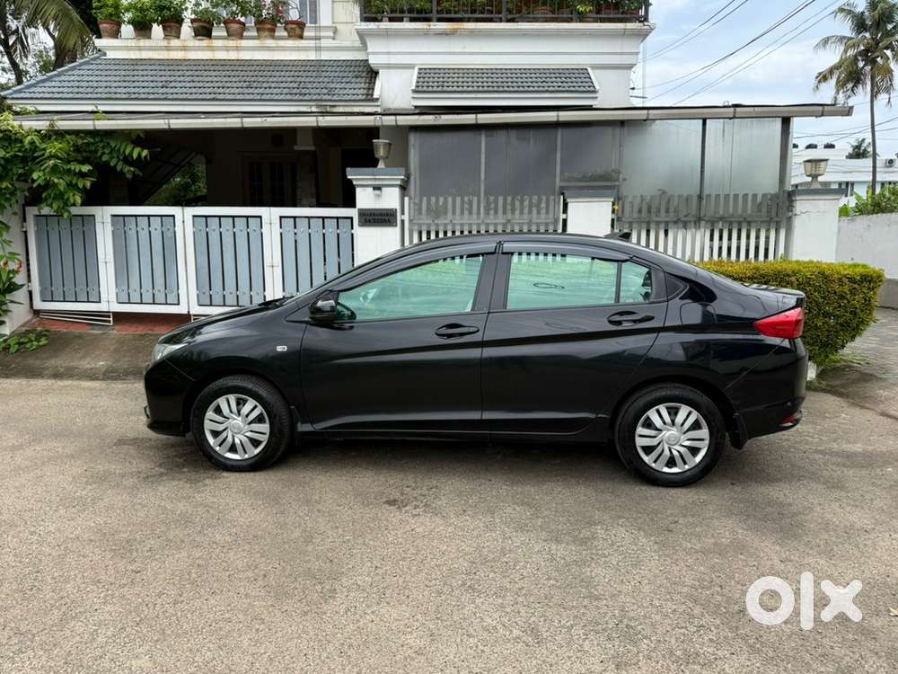 2014 Honda City Sv Petrol Karnataka Regd (ka-01)