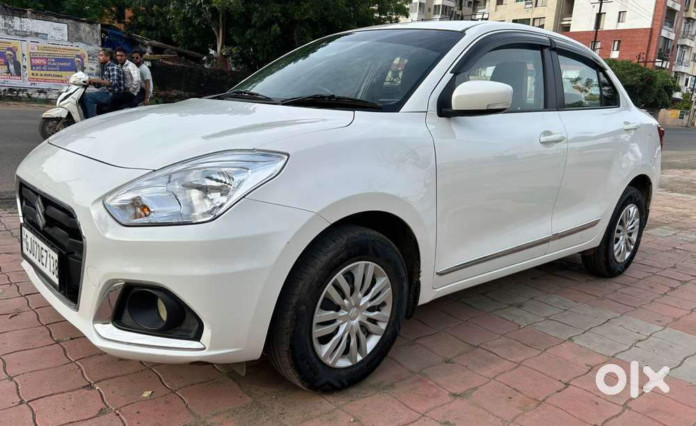 Maruti Suzuki Dzire 1.2 Vxi Amt, 2022, Petrol