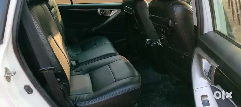 Toyota Innova Crysta 2022