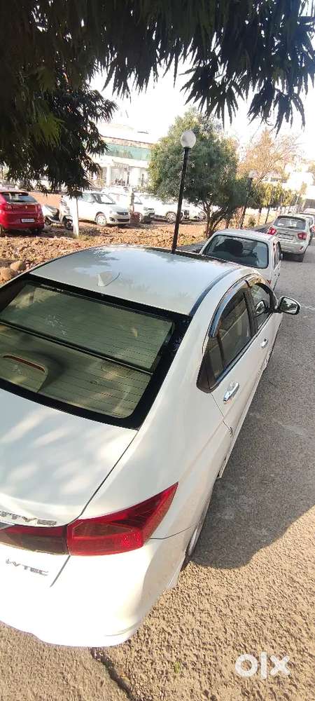 Honda City 2016 Petrol Well Maintained