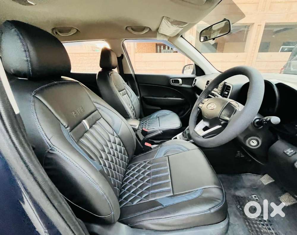 Hyundai Venue S 1.2 Petrol, 2022, Petrol