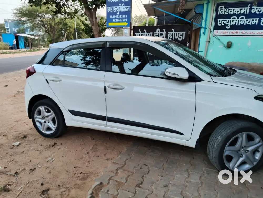 Hyundai I20 2017 Petrol 97000 Km Drive