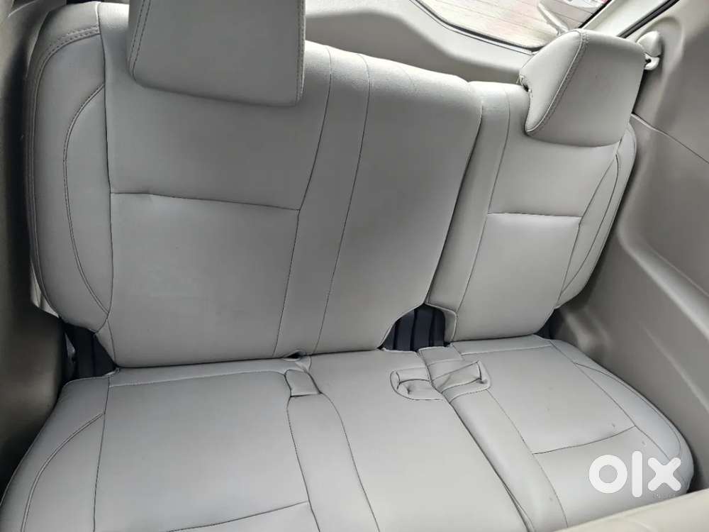 Mahindra Marazzo M6 8str, 2019, Diesel