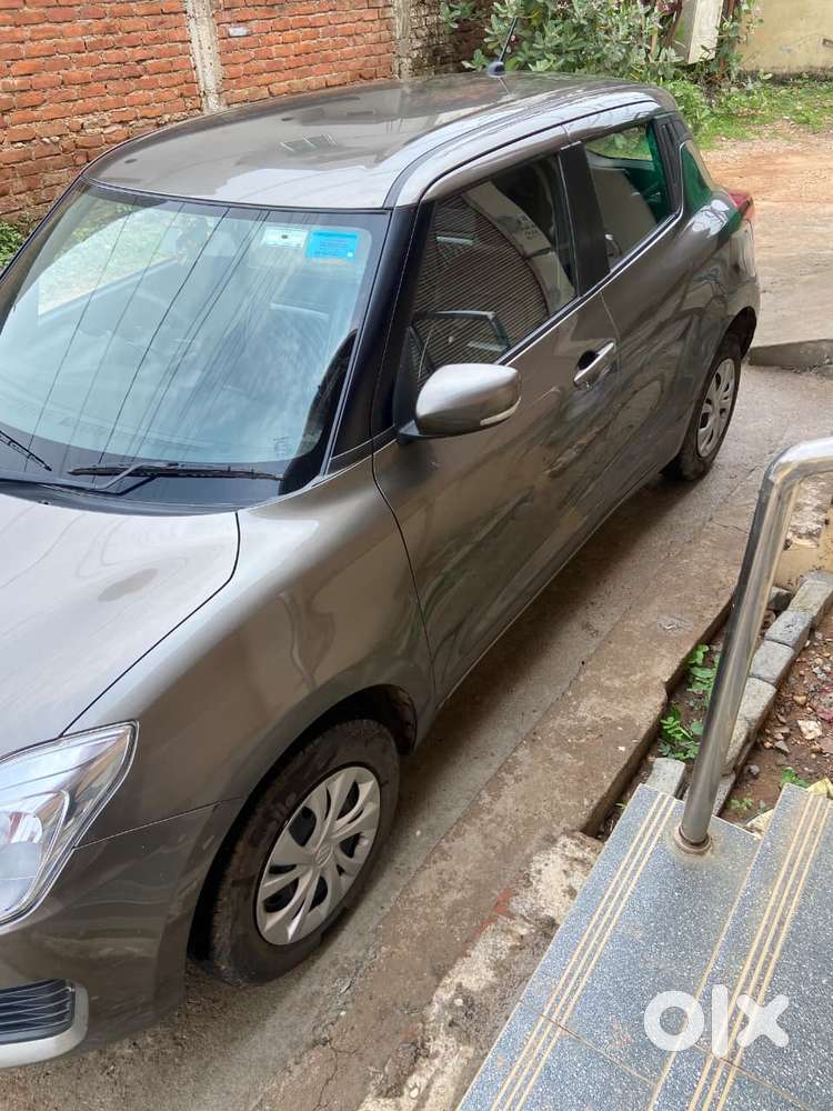 Maruti Suzuki Swift Vxi + Manual, 2023, Petrol