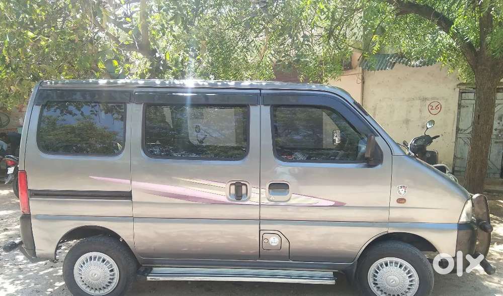 Maruti Suzuki Eeco 2016 Petrol 76000 Km Driven