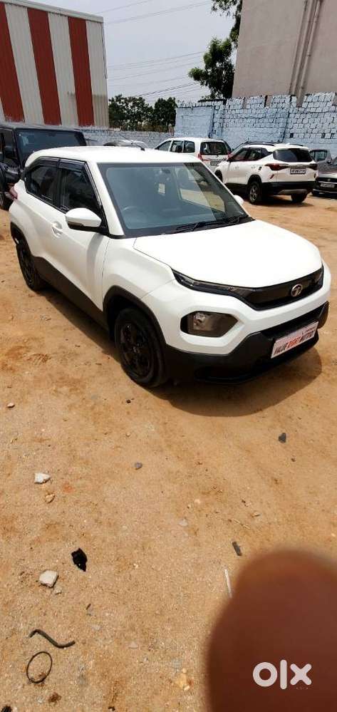 Tata Punch Adventure Amt, 2022, Petrol