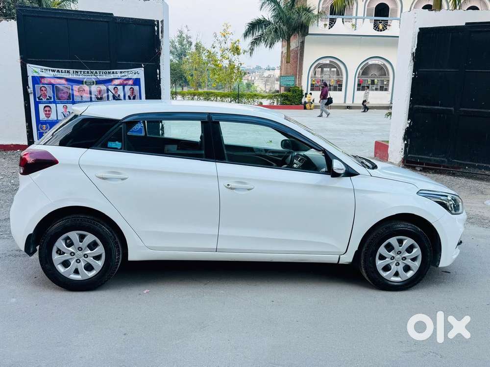 Hyundai I20 Sportz 1.2 Vtvt, 2018, Petrol