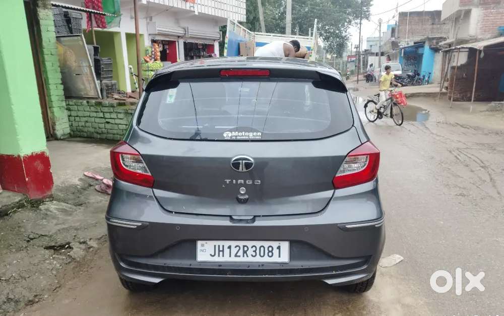Tata Tiago Rhythm Xt 2025