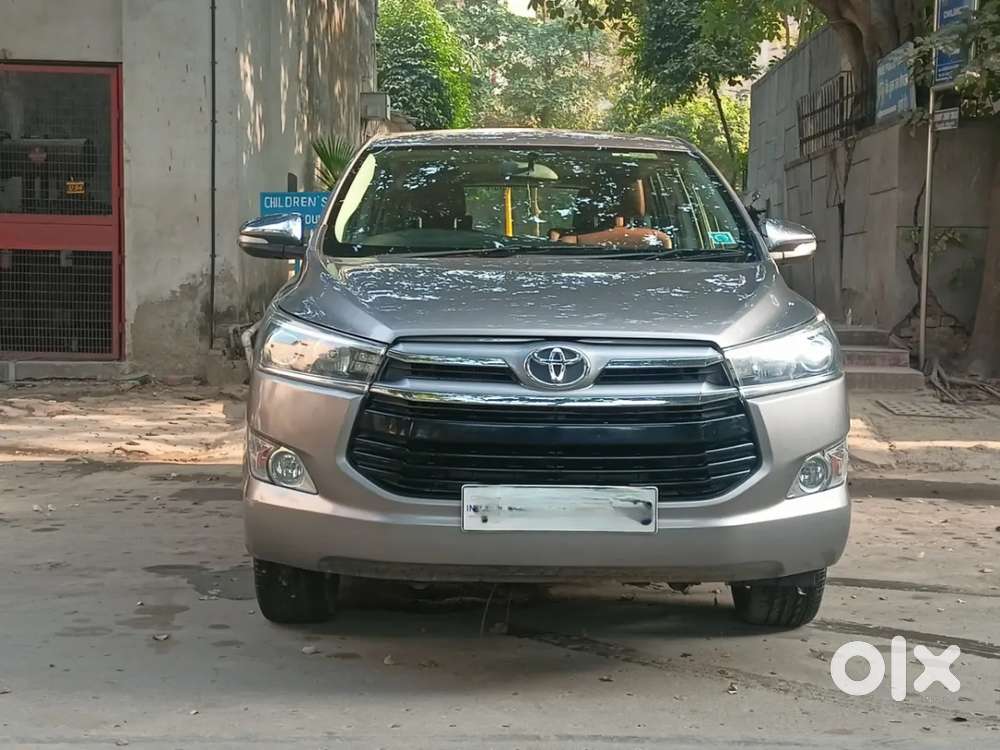 Toyota Innova Crysta [2020-ongoing] 2.7 Zx At 7 Str, 2016, Petrol