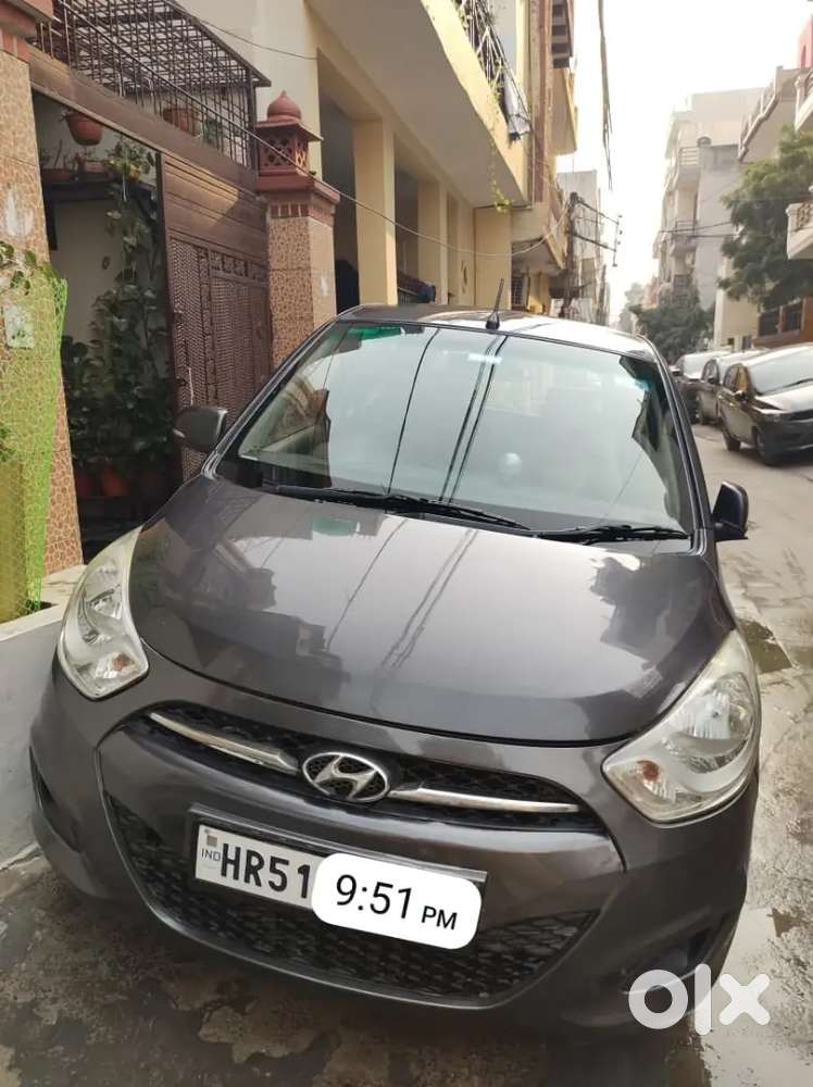 Car Is Good Condition One Hand Car Diven, Sailing Purpus Parking Issue