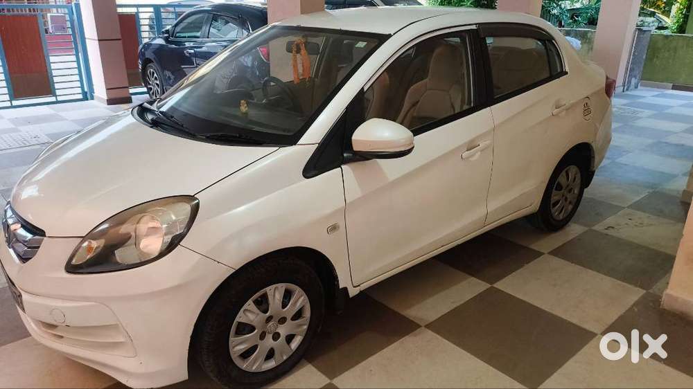 Honda Amaze 2015 Petrol 51950 Km Driven